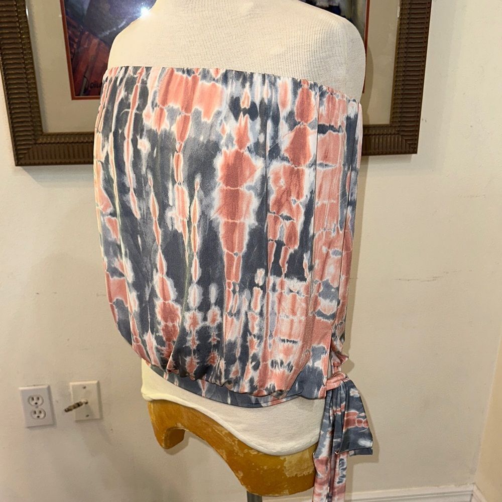 Ariella Coral/Grey Tie-Dye Strapless Top w/ Side Tie Size Small - Picture 2 of 12